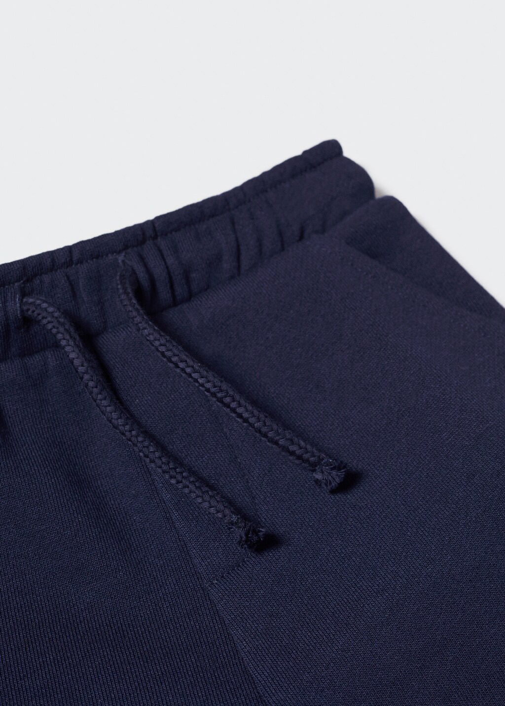 Cargo Bermuda shorts - Details of the article 0