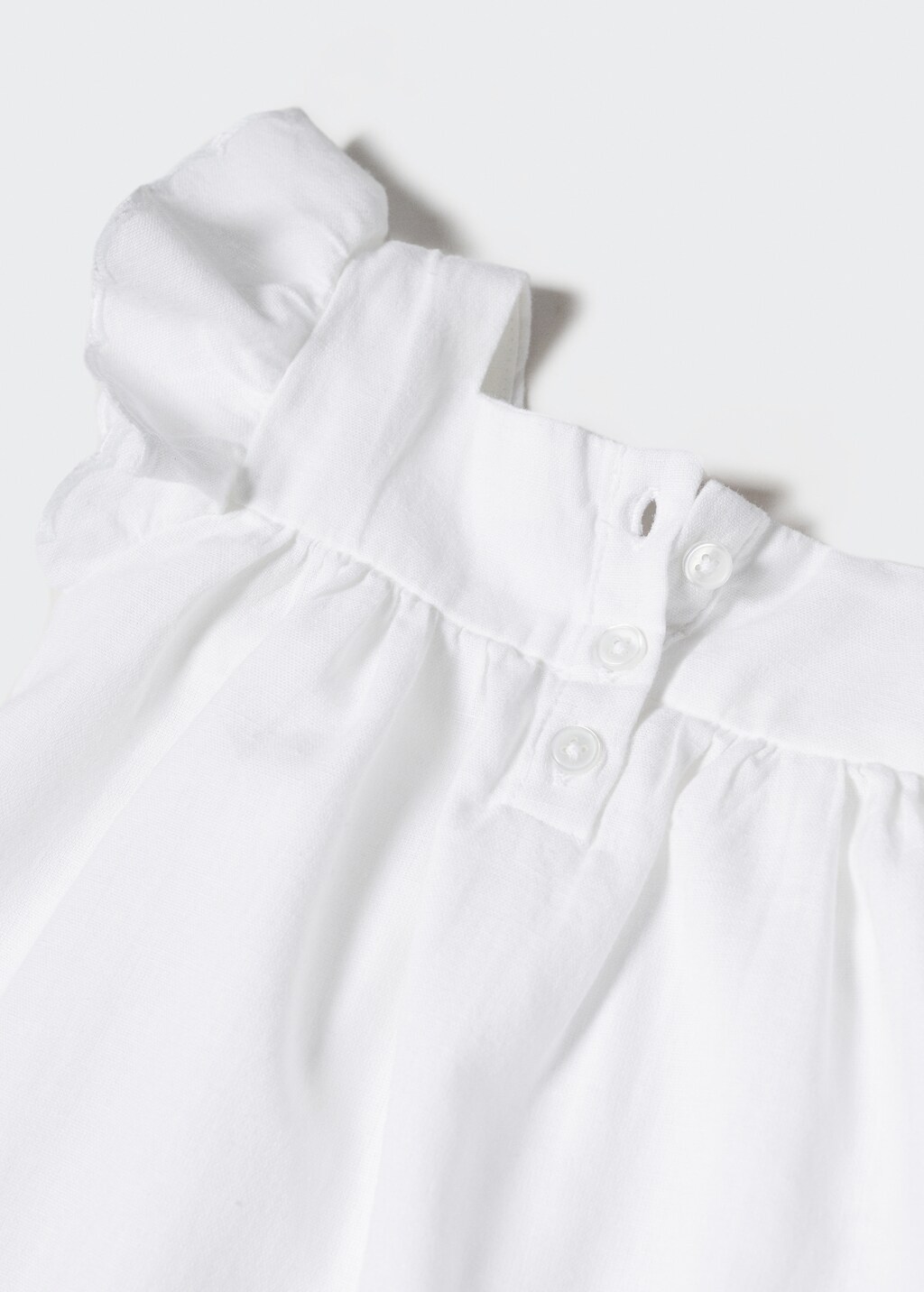 Ruffled sleeve blouse - Details of the article 0