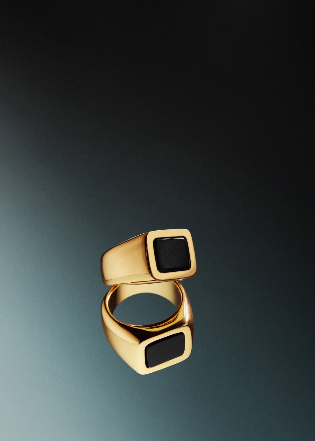 18K signet ring - Details of the article 7