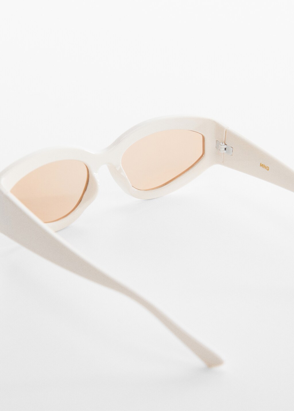 Curved frame sunglasses - Details of the article 1