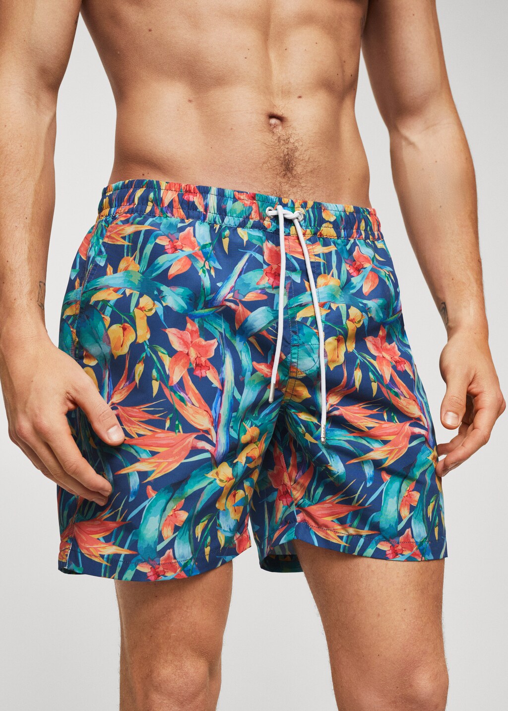 Hawaiian print swimming trunks - Details of the article 1