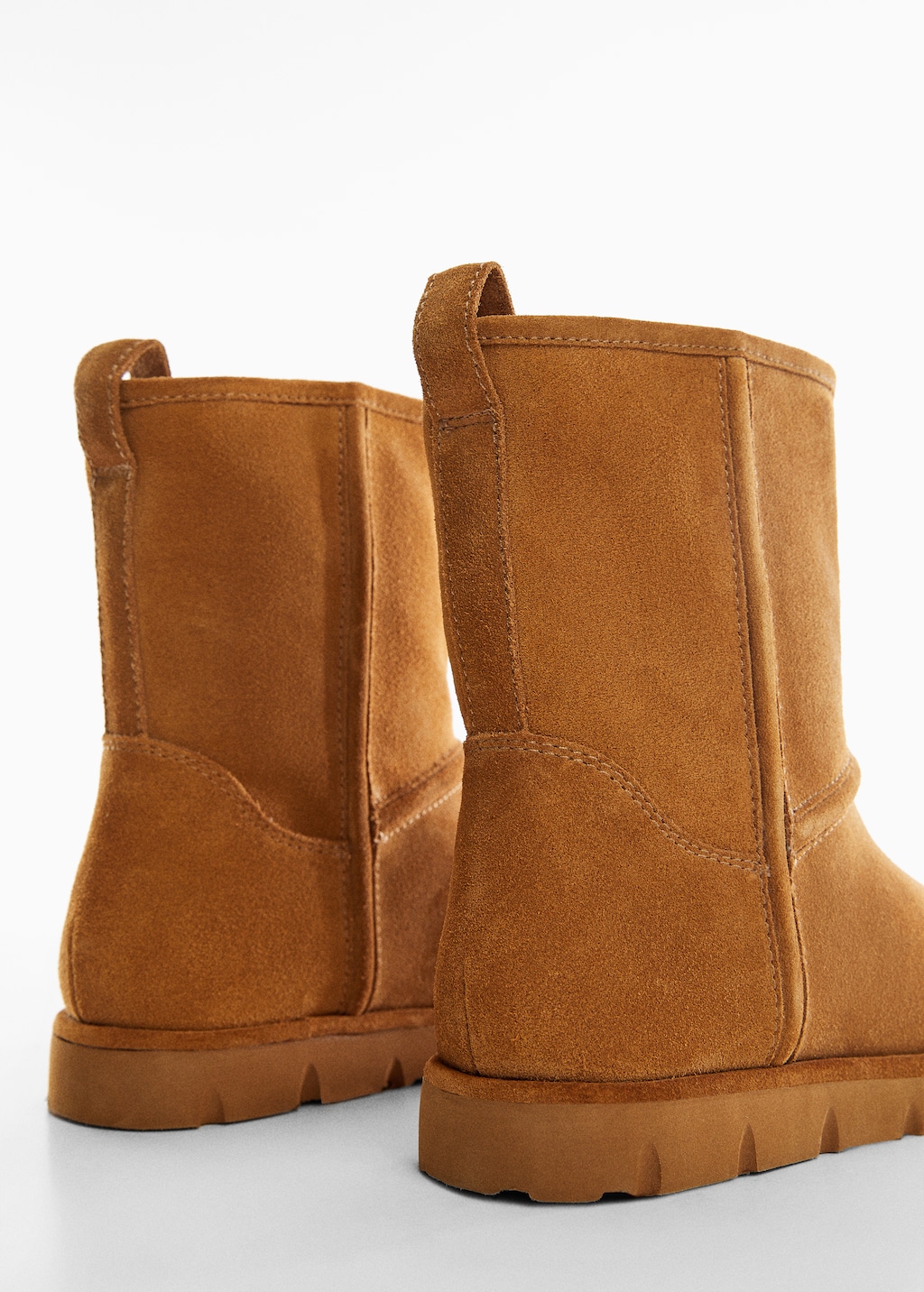 Sheepskin boots - Details of the article 2