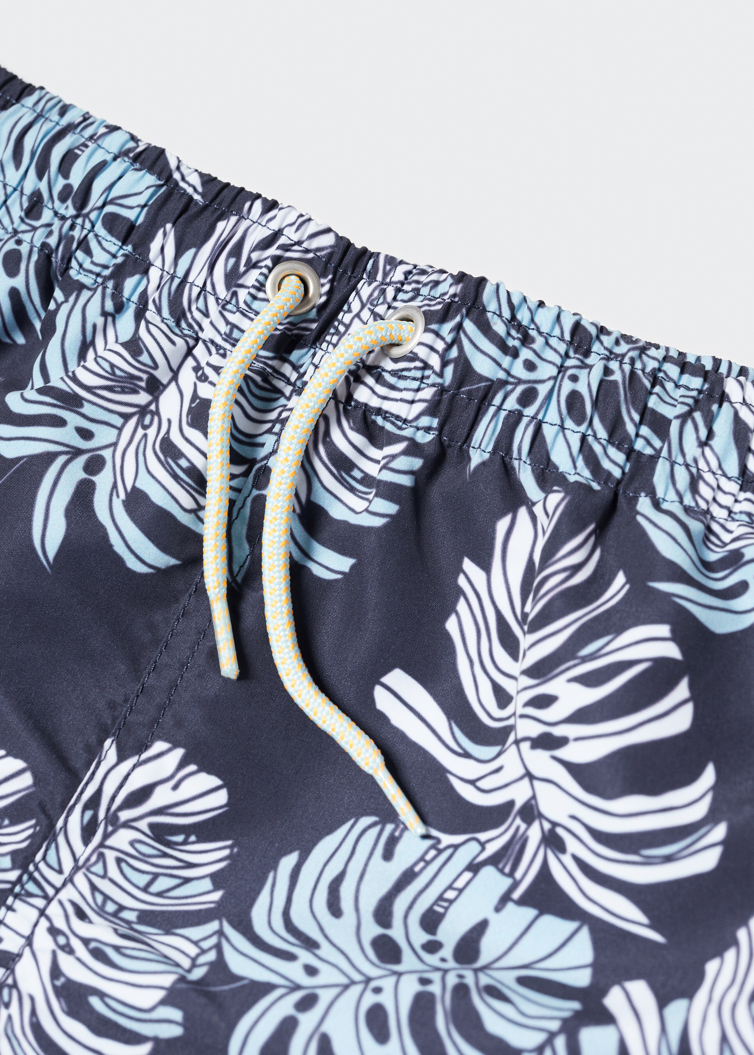 Leaf-print swimsuit - Details of the article 8