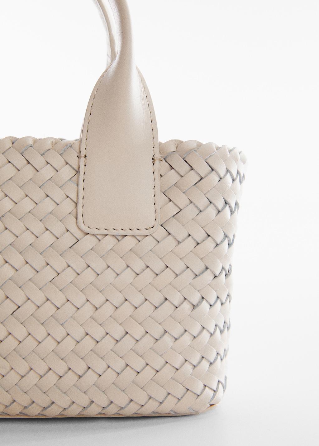 Braided leather bag - Details of the article 1