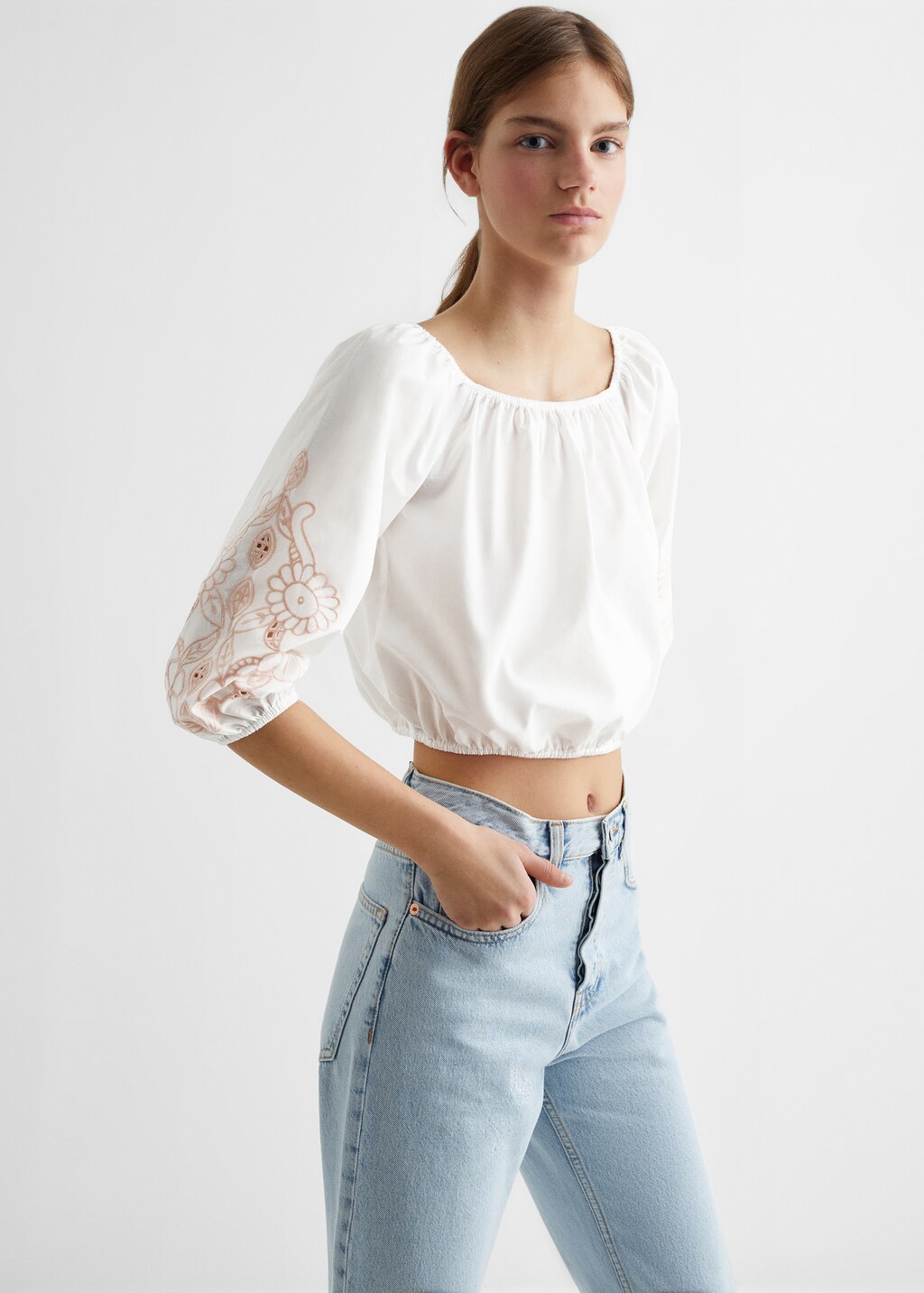 Embroidered details blouse - Details of the article 2