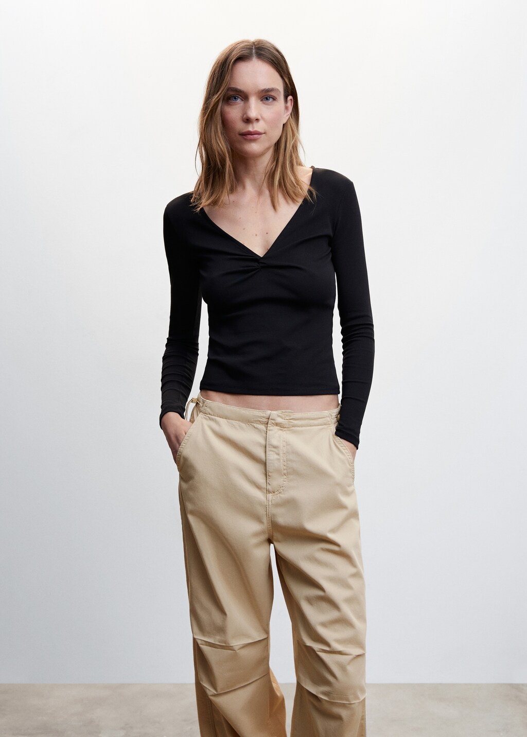 Parachute trousers - Details of the article 1