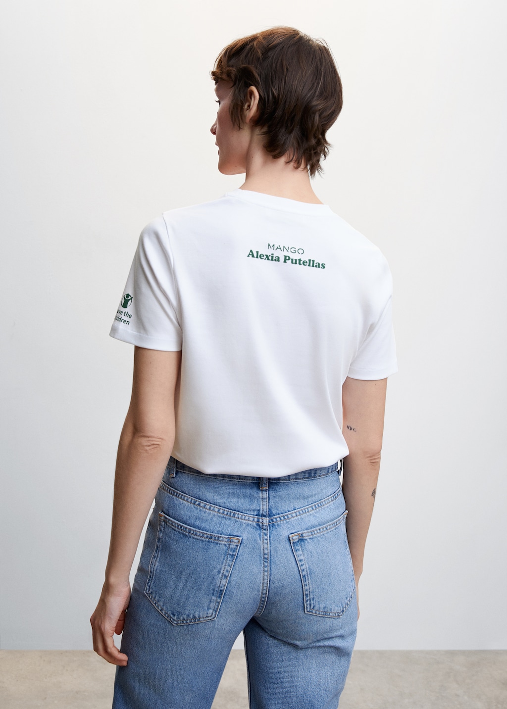 Women's day t-shirt - Reverse of the article