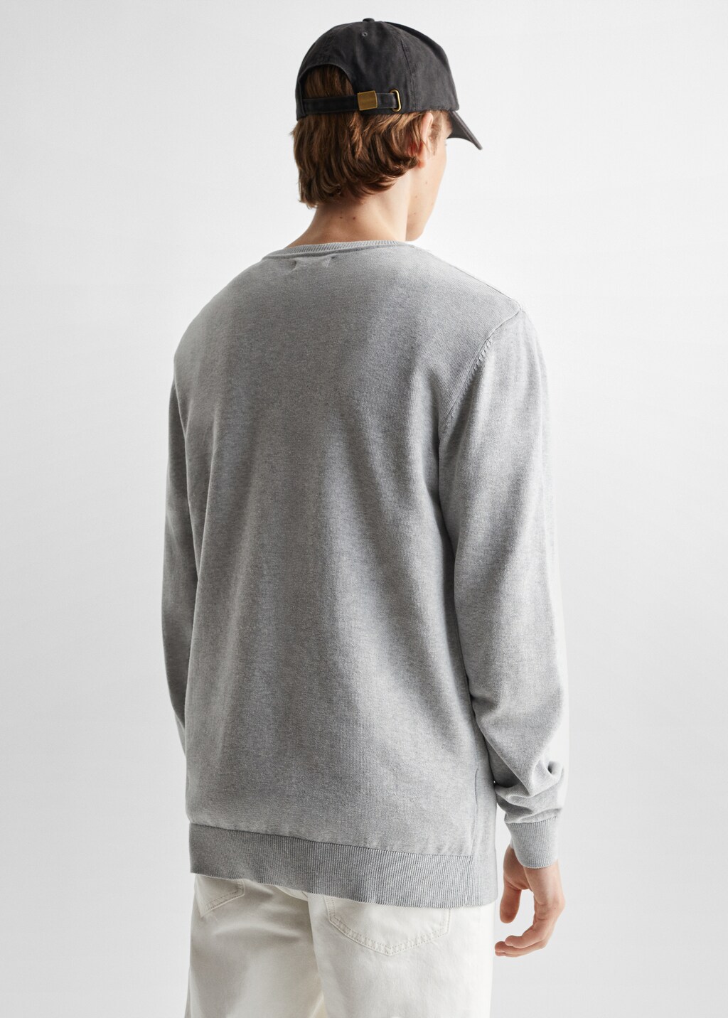 Fine-knit sweater - Reverse of the article