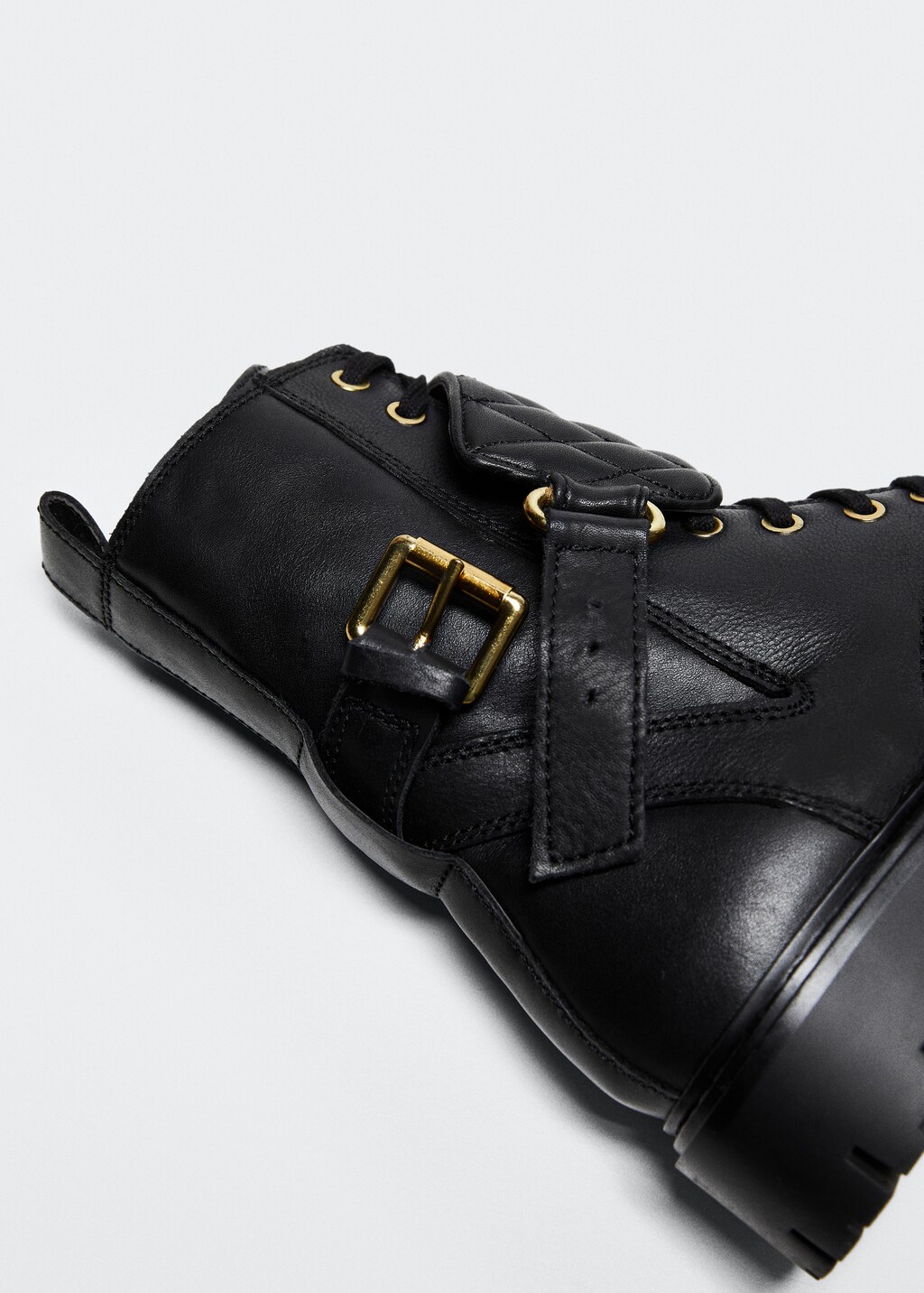 Lace-up leather boots - Details of the article 4