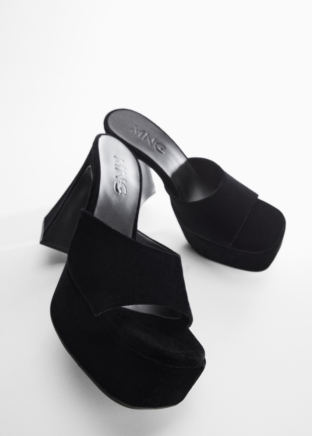 Fashion velvet platform sandals