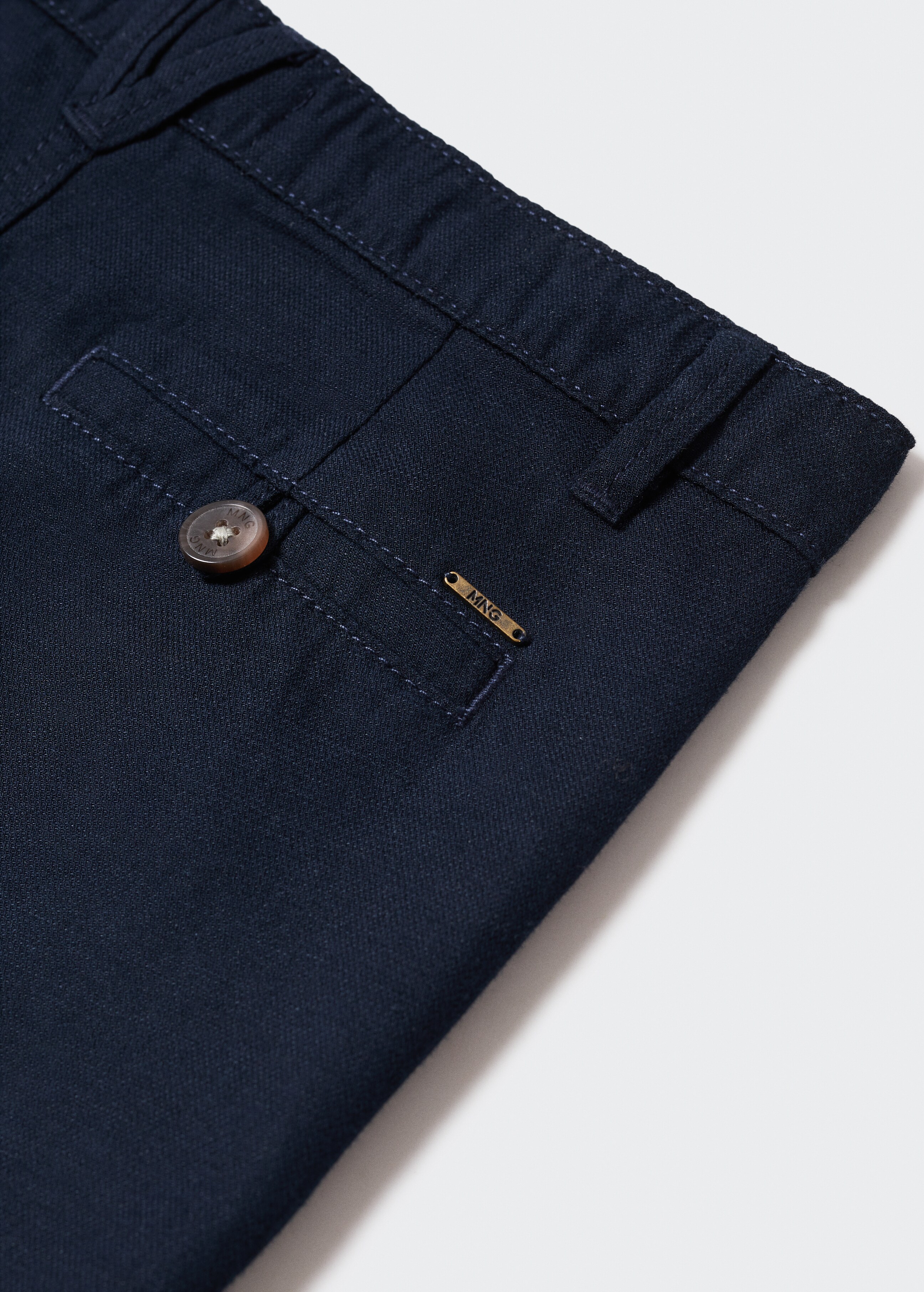 Linen chino Bermuda shorts - Details of the article 8