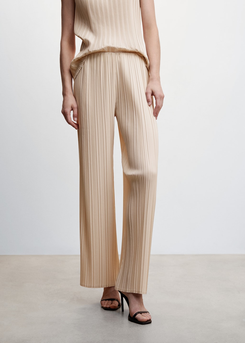 Pleated wide leg palazzo pants best sale