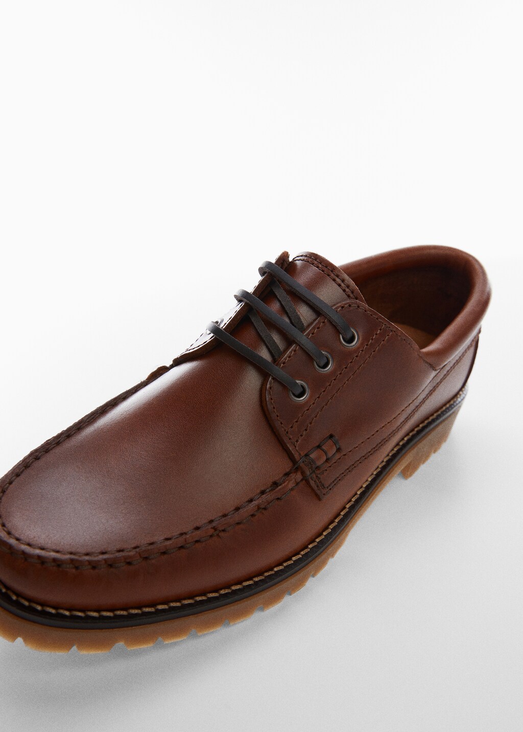 Leather boat shoes - Details of the article 1