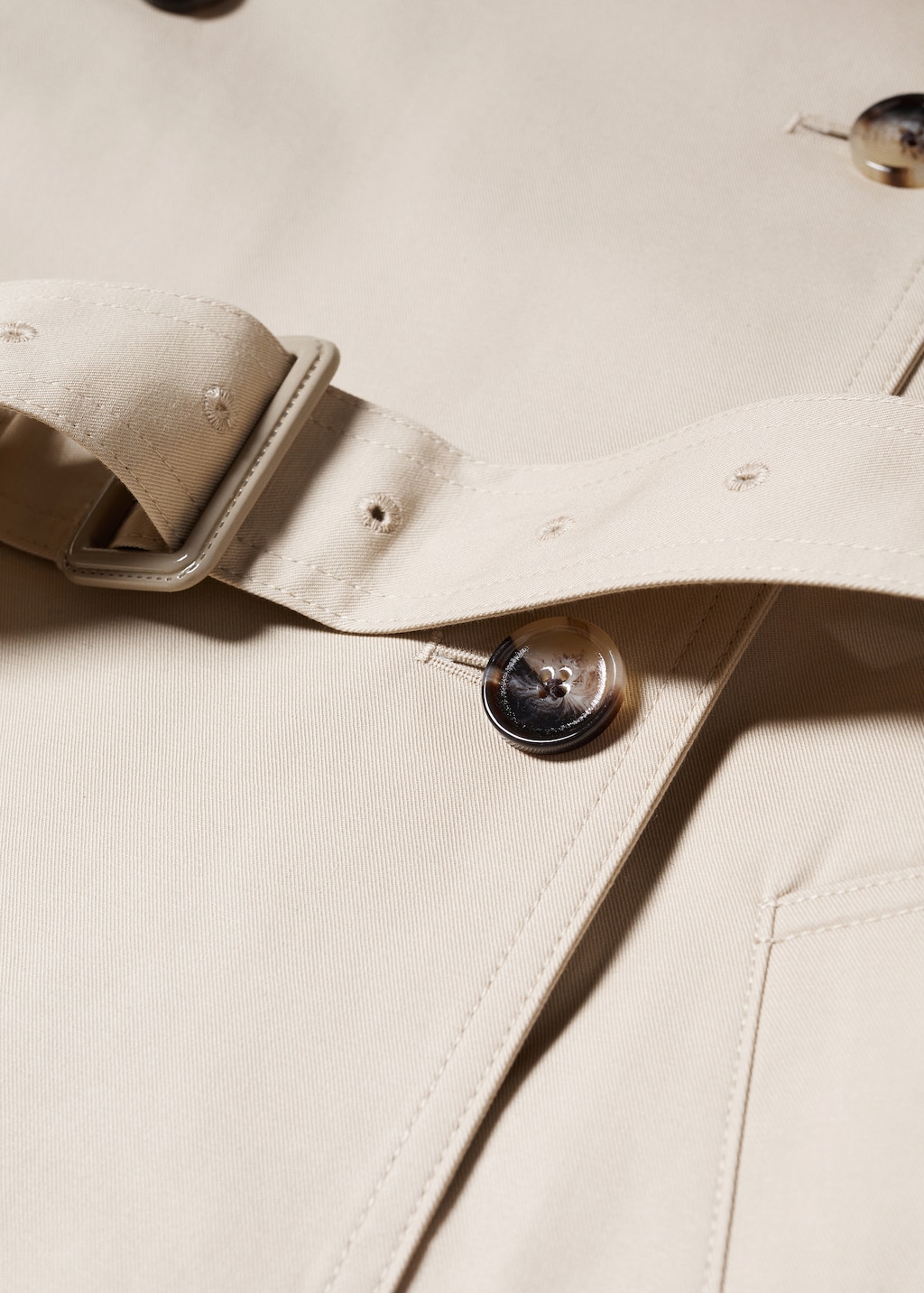 Classic trench coat with belt - Details of the article 8