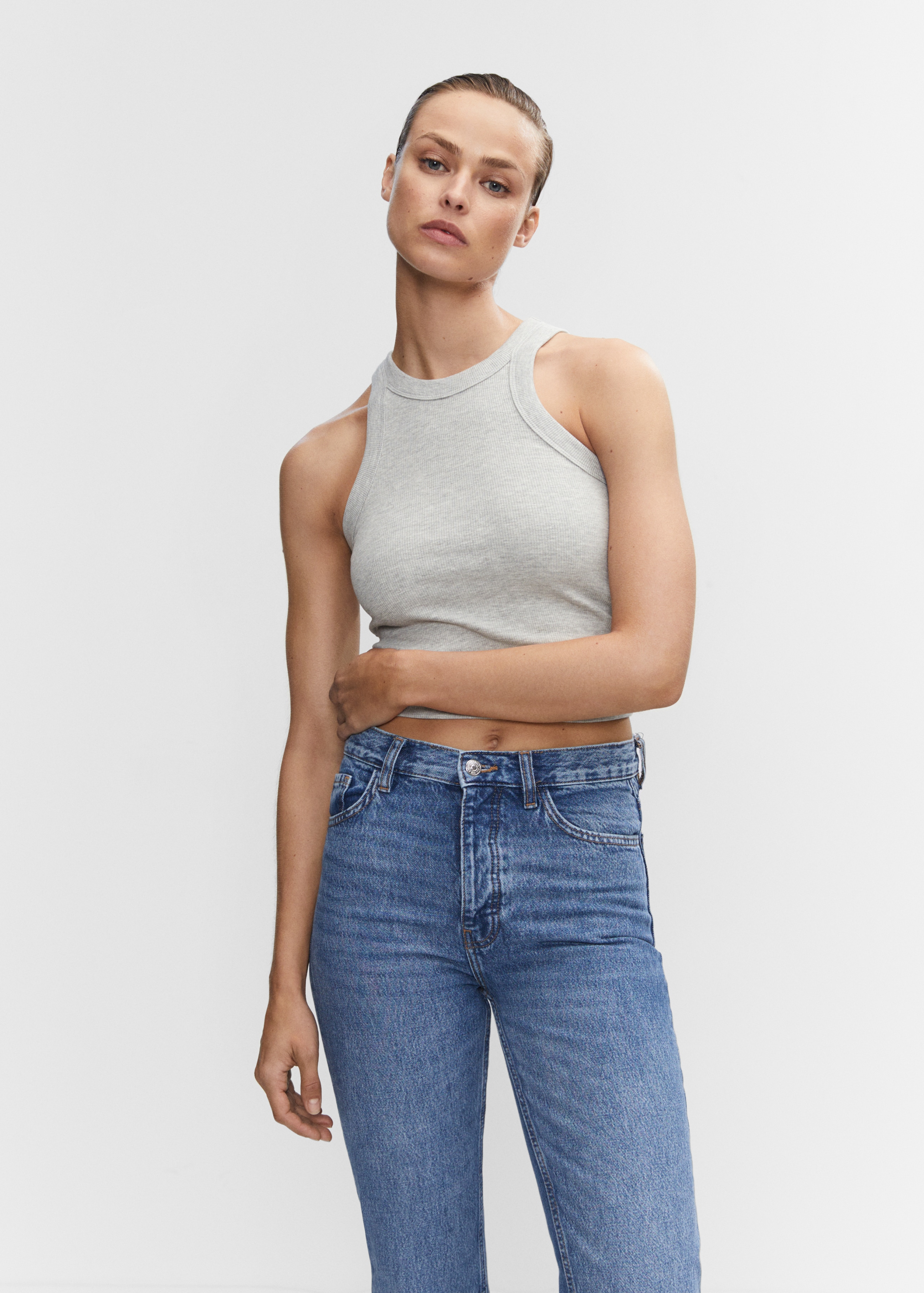 High-rise straight jeans with slits - Details of the article 1