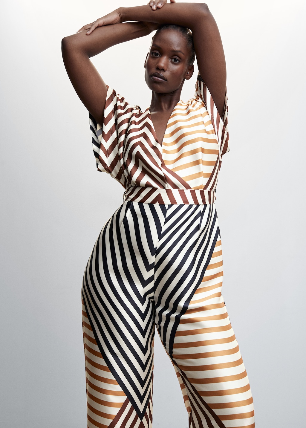 Jumpsuit black and white stripes online