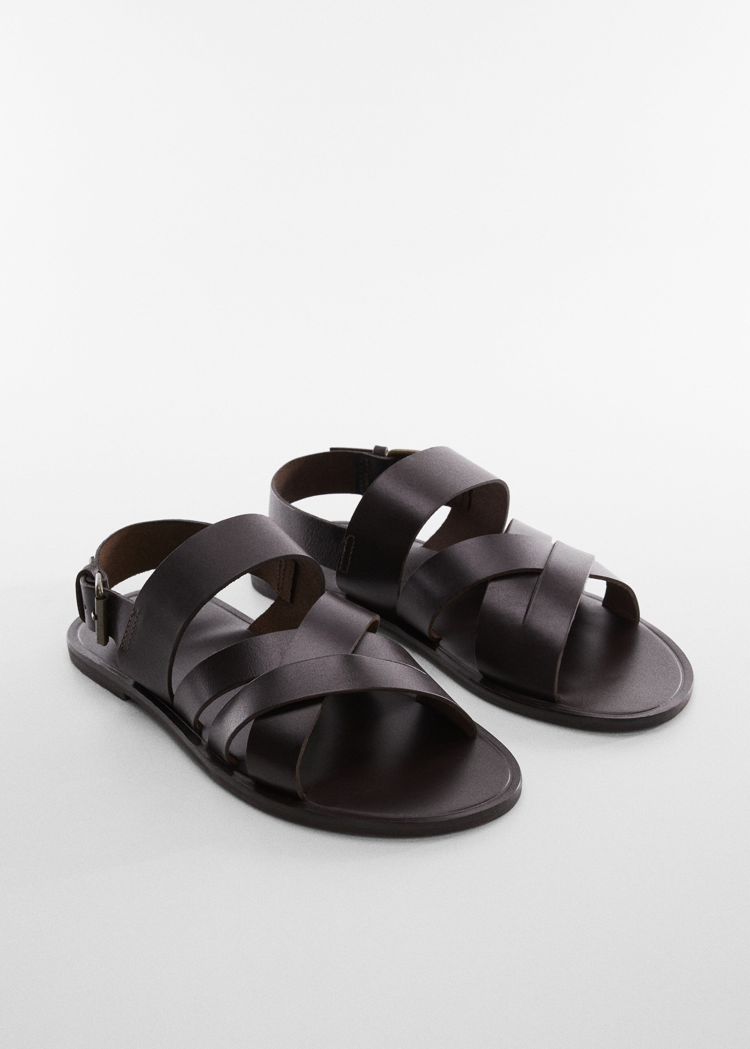 Leather sandals with straps - Medium plane