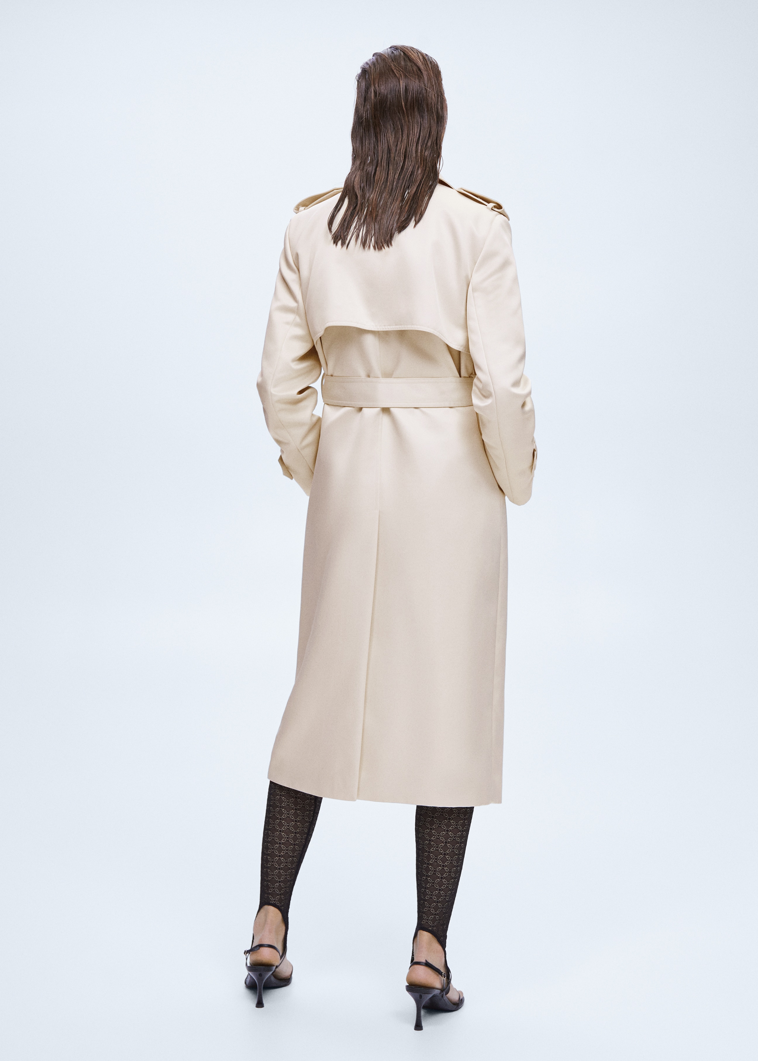 Satin-effect trench coat with belt - Reverse of the article