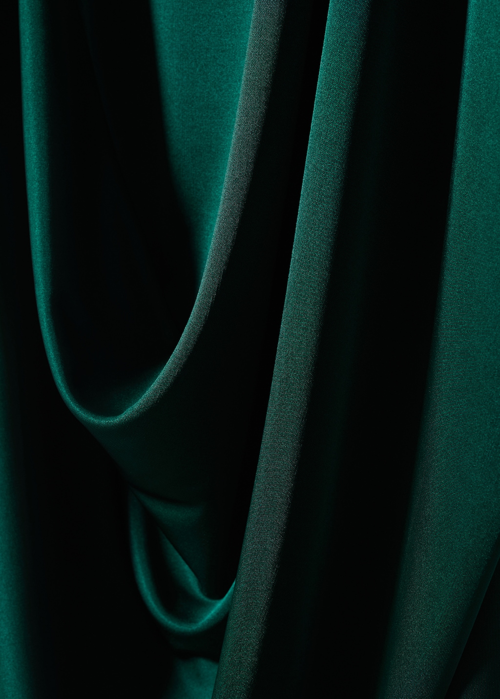 Satin draped dress - Details of the article 8