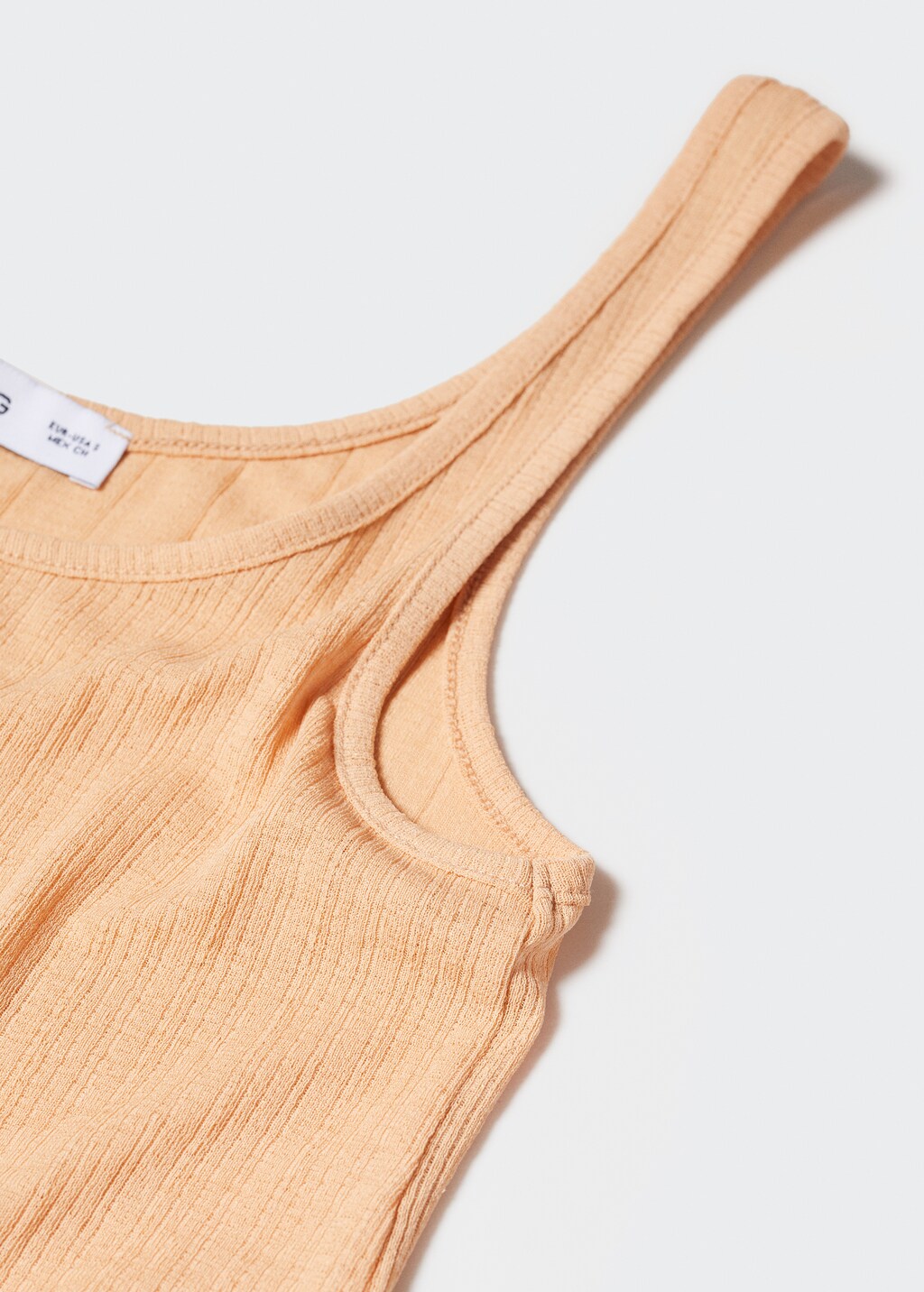 Ribbed strap T-shirt - Details of the article 8