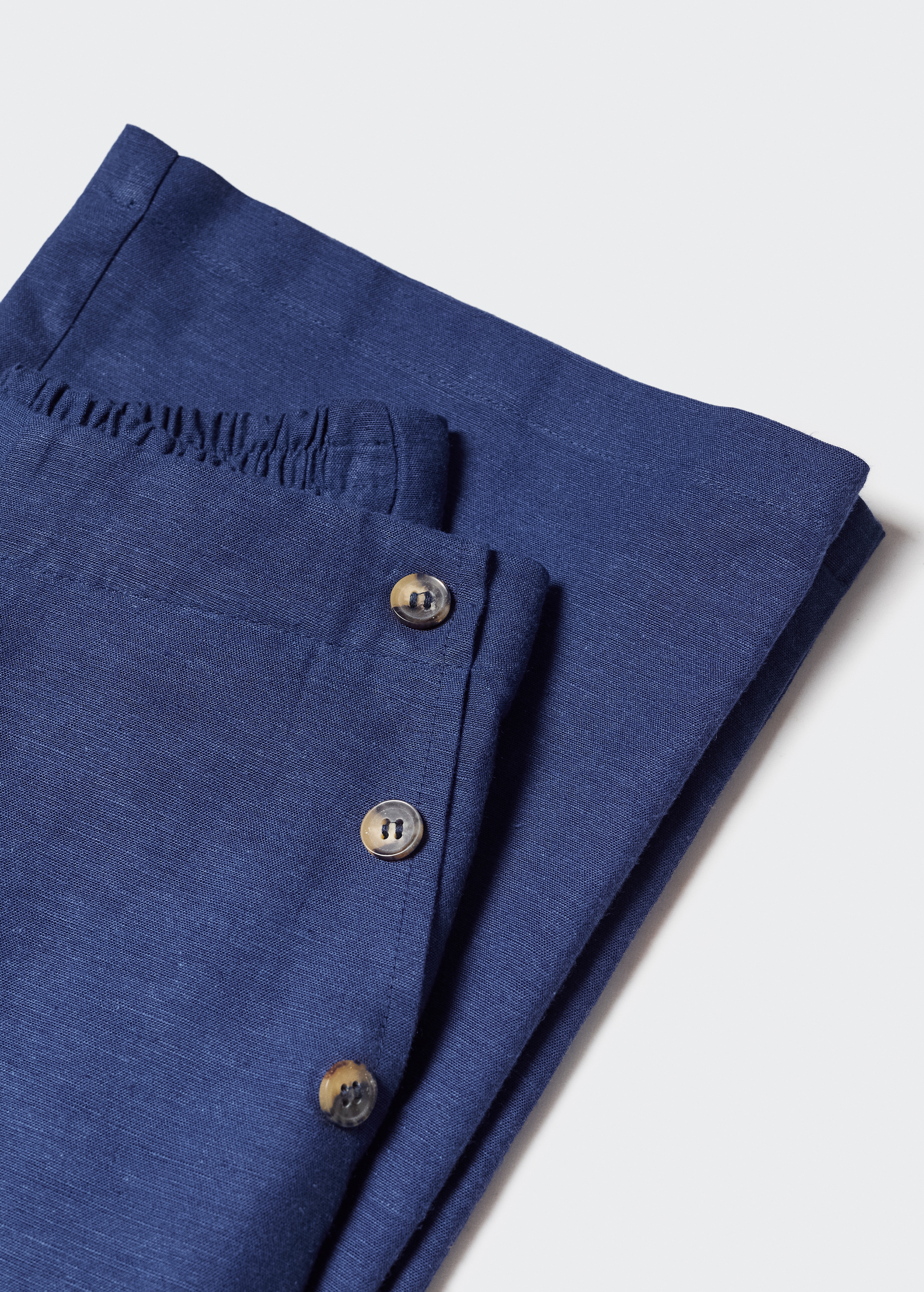 Buttoned trousers - Details of the article 8