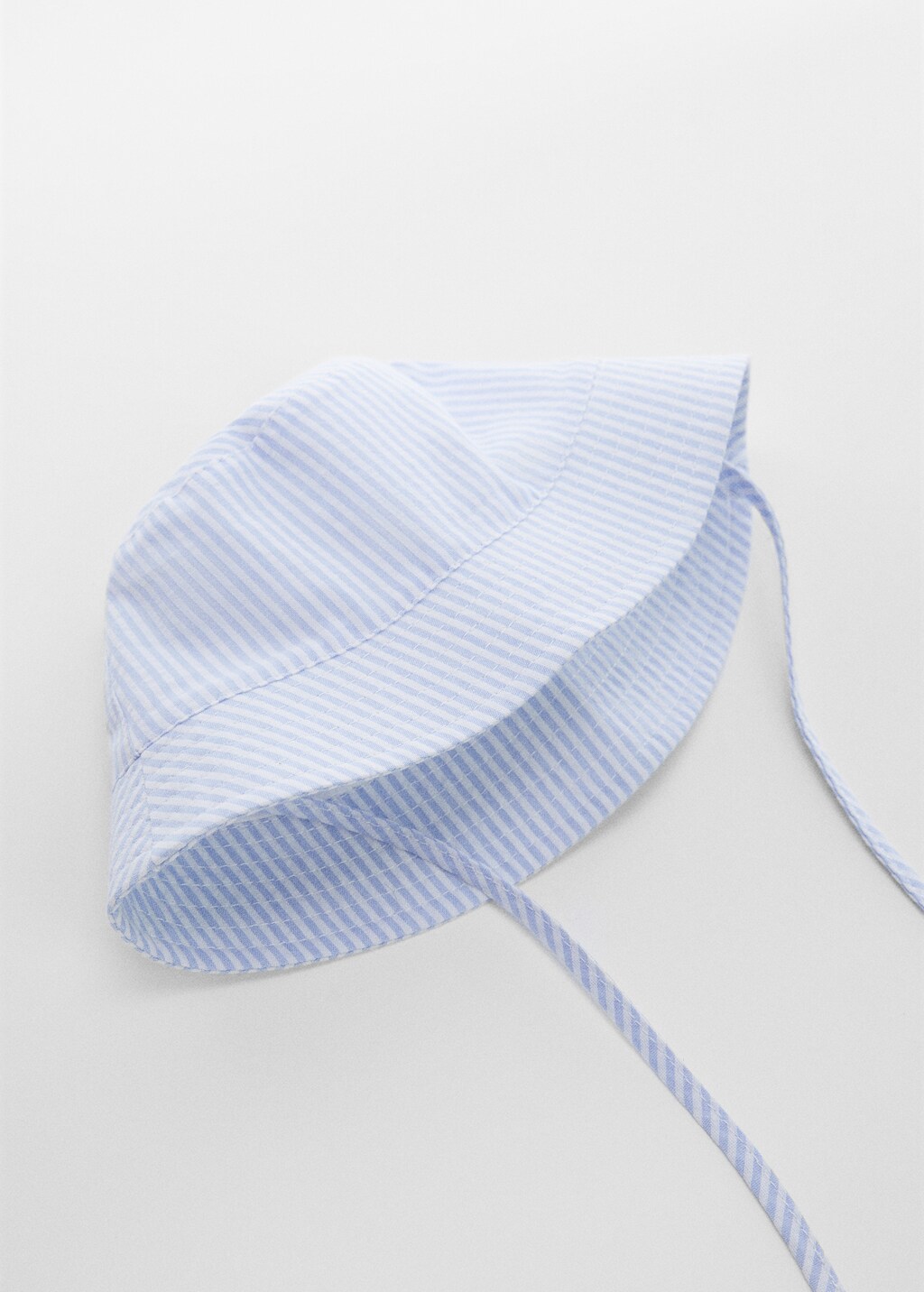 Bucket hat - Details of the article 2