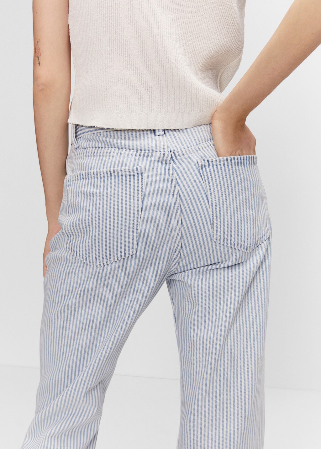 Straight striped jeans - Details of the article 2