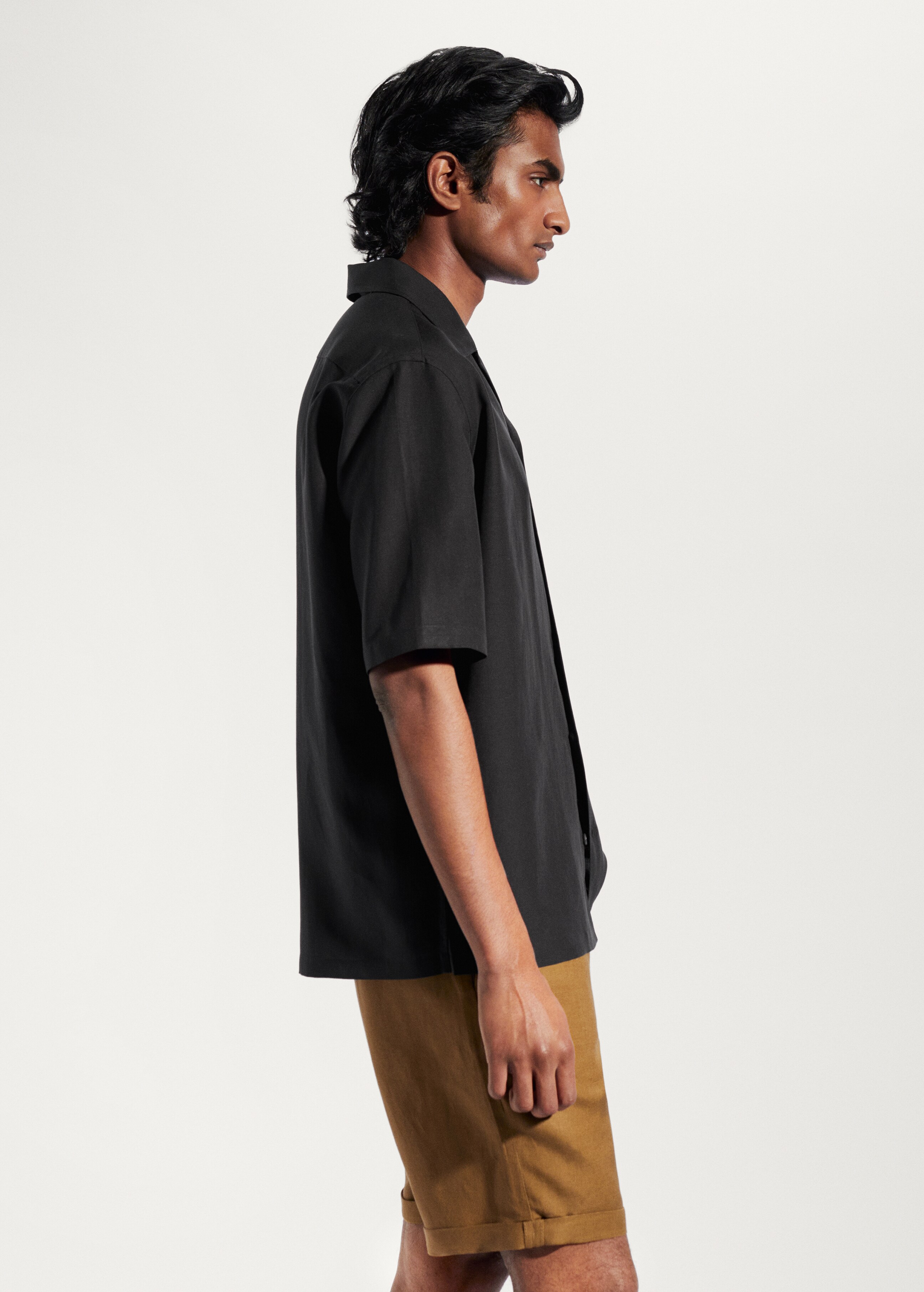 Regular-fit linen bowling shirt - Details of the article 2