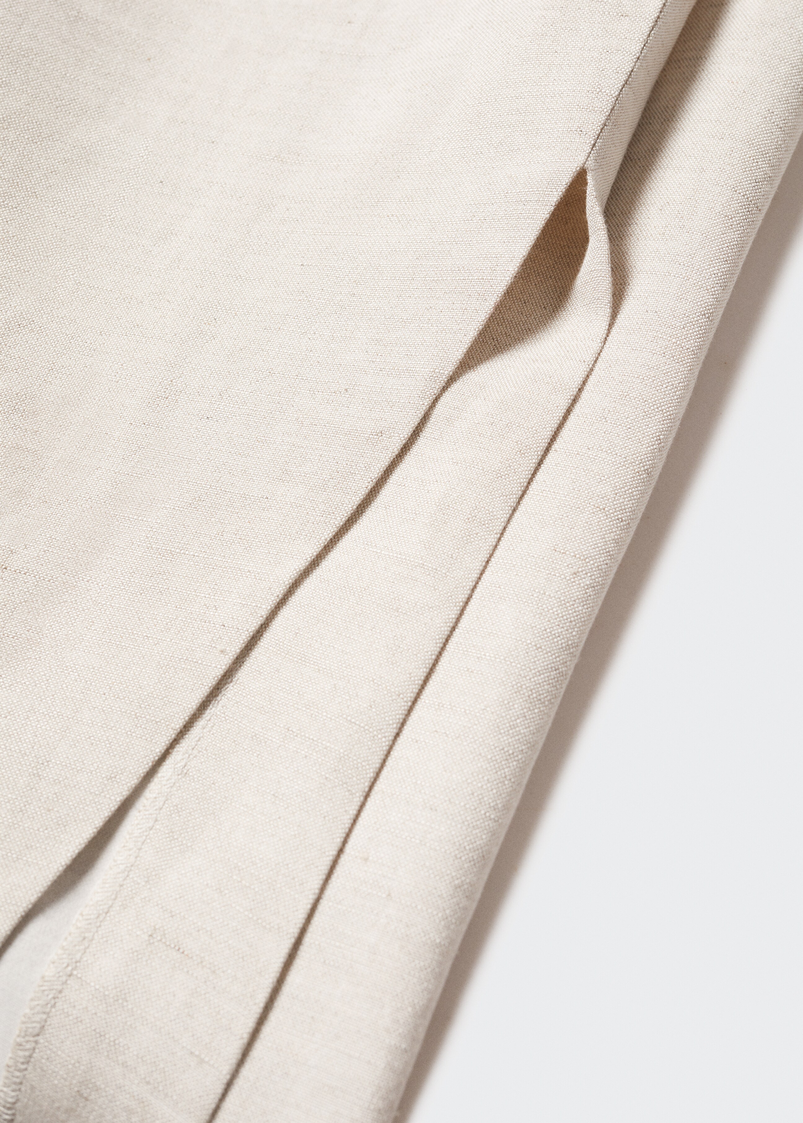 Linen skirt with gathered details - Details of the article 8