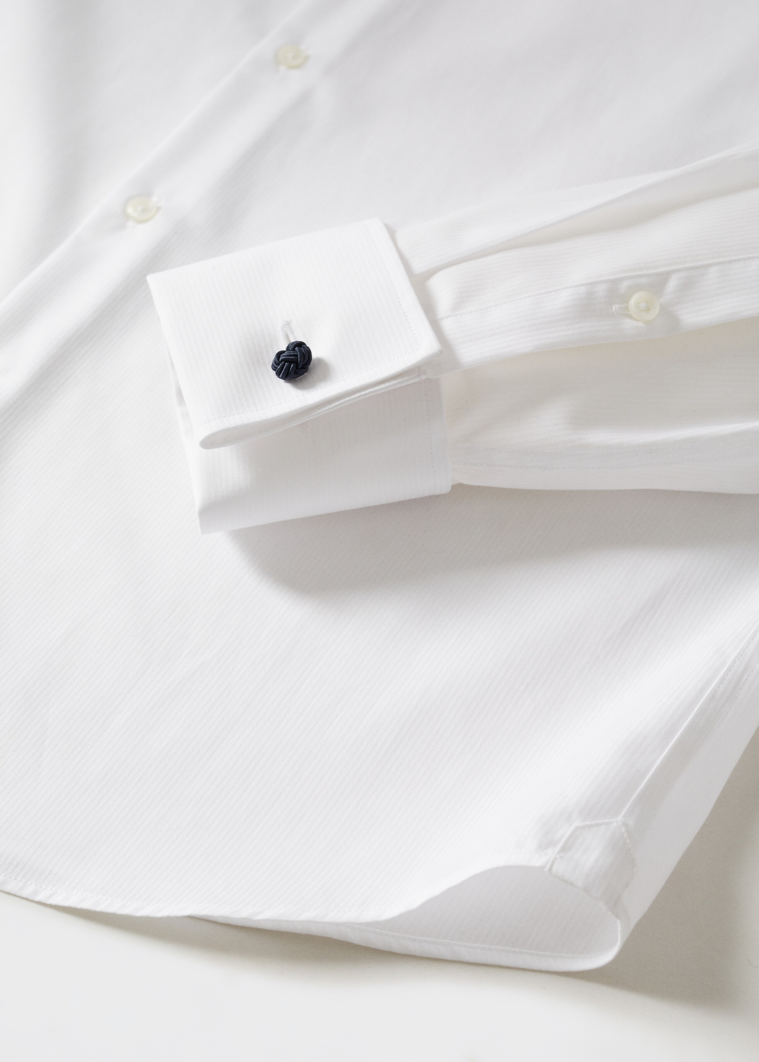 Regular-fit suit shirt with cufflinks - Details of the article 8