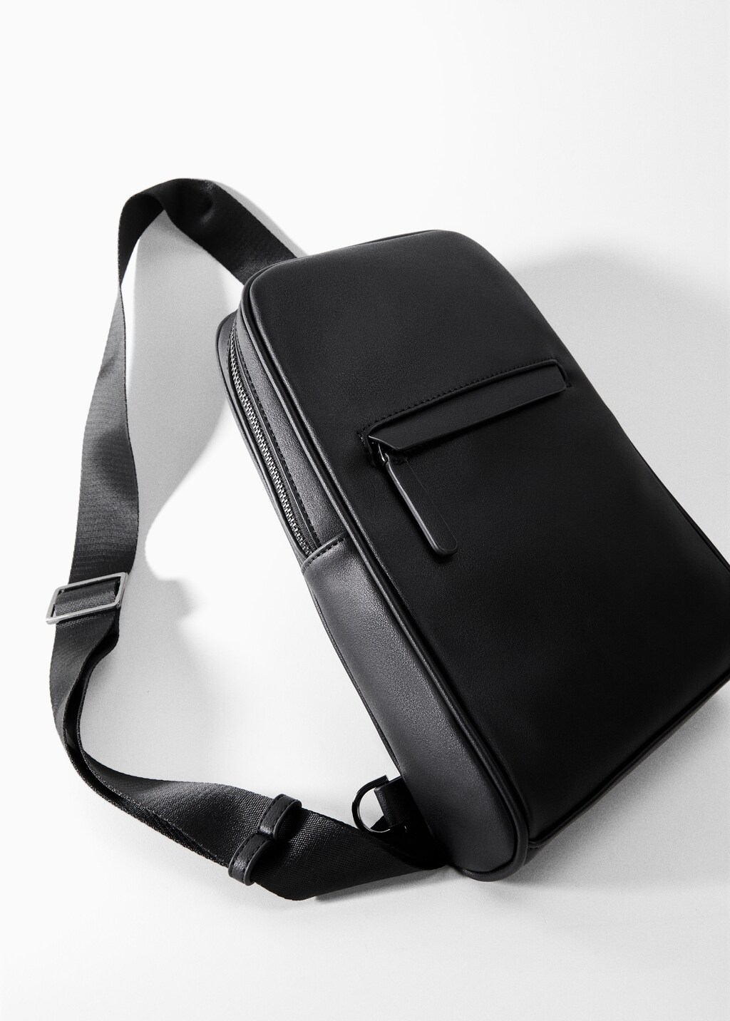 Faux leather backpack - Details of the article 5