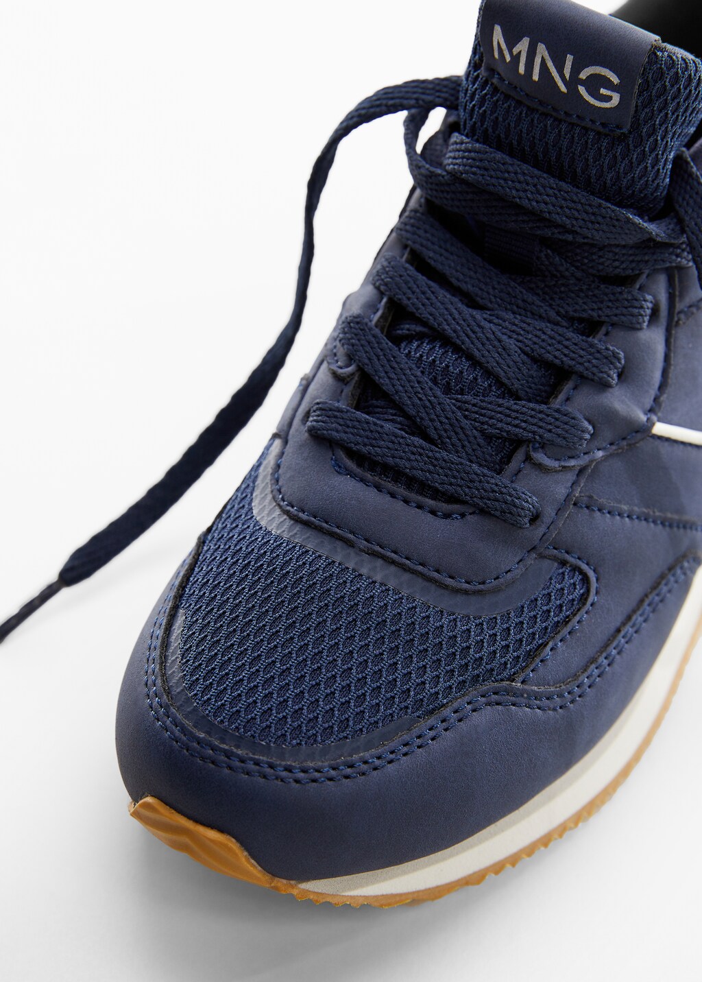 Laces basic sneakers - Details of the article 1