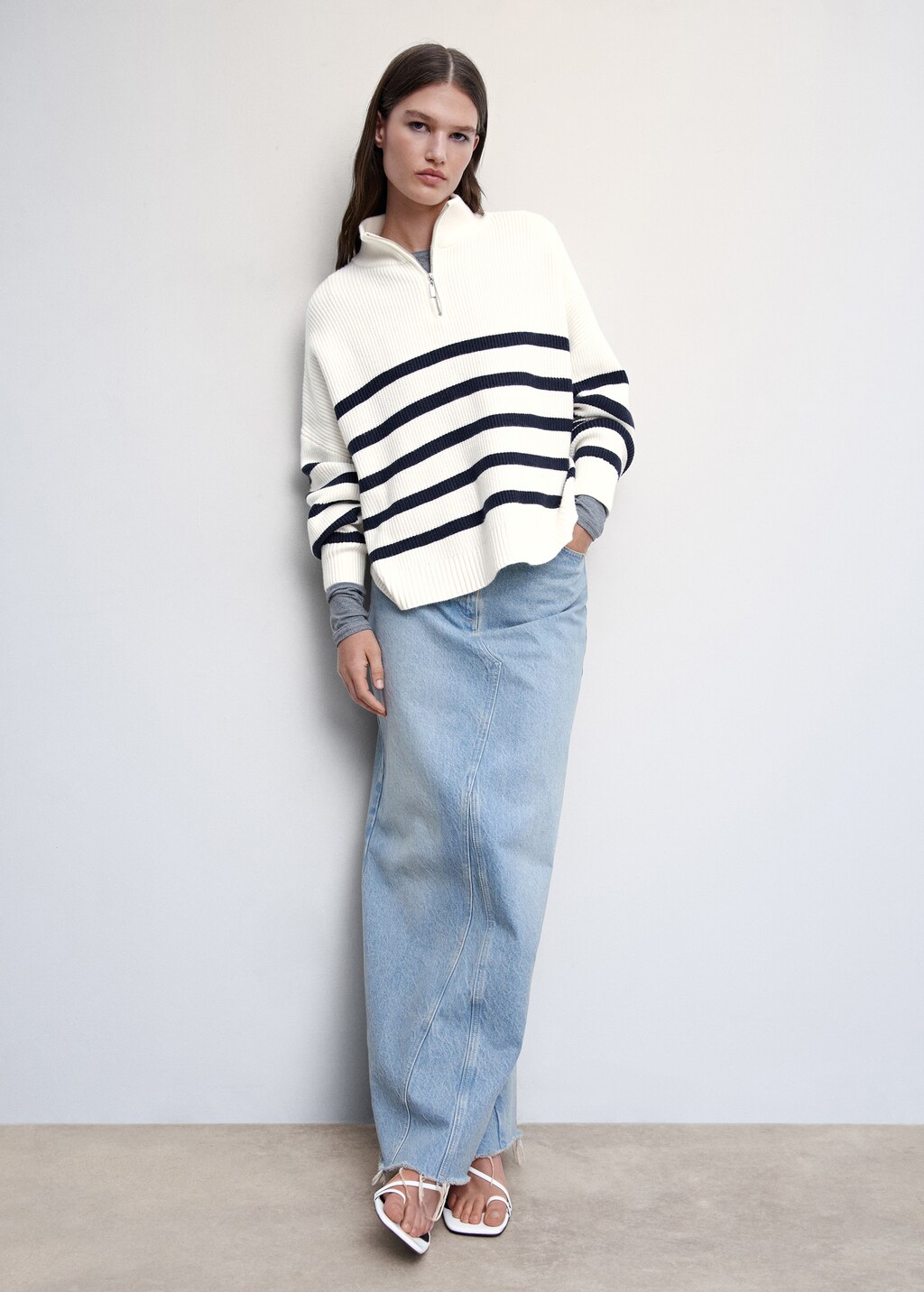 Striped sweater with zip - Details of the article 2