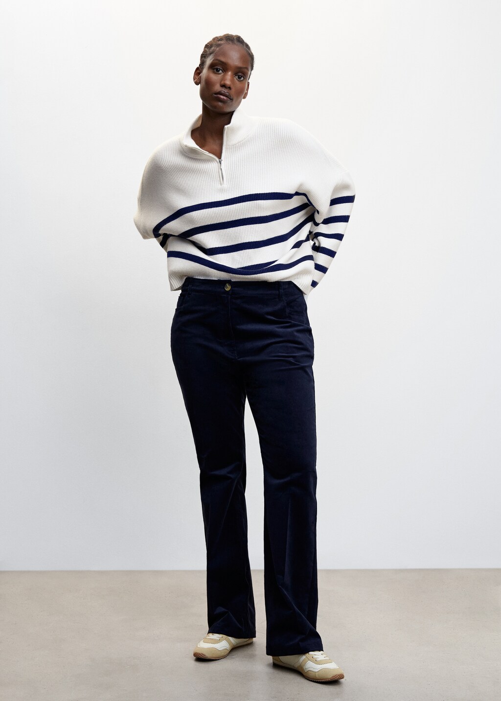 Striped sweater with zip - Details of the article 3