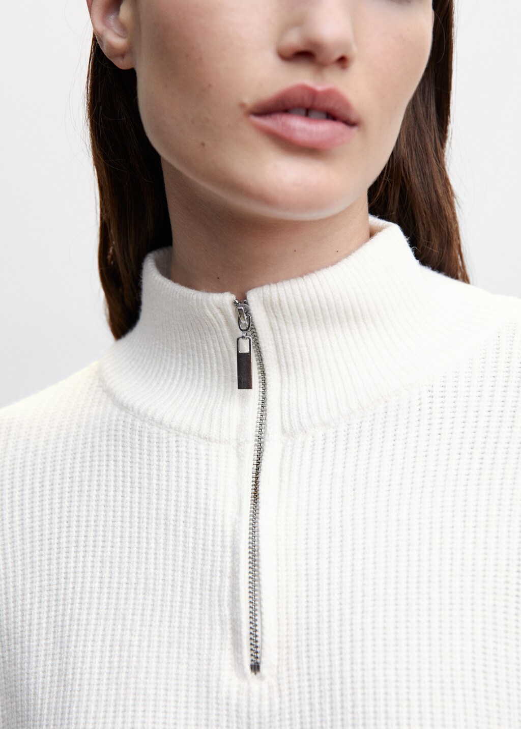 Striped sweater with zip - Details of the article 6