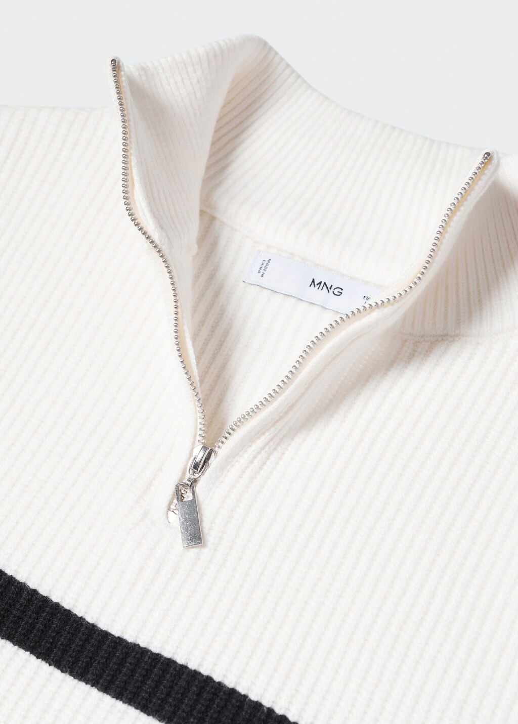 Striped sweater with zip - Details of the article 8