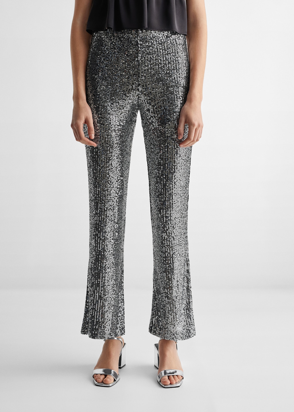 Sequined trousers - Details of the article 6