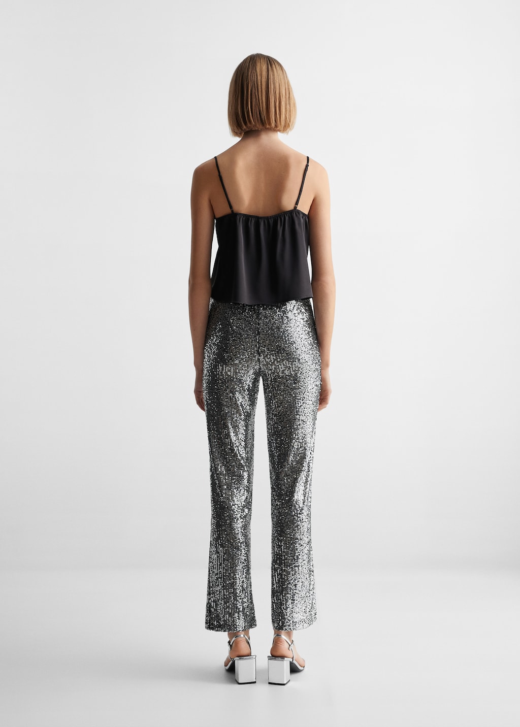 Sequined trousers - Reverse of the article