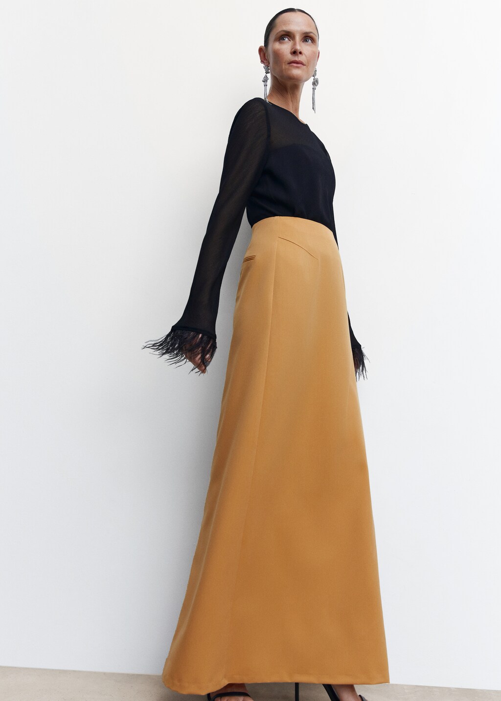 Flowy long skirt - Details of the article 2