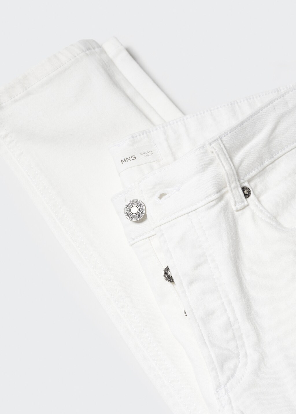 Slim-fit jeans with buttons - Details of the article 8