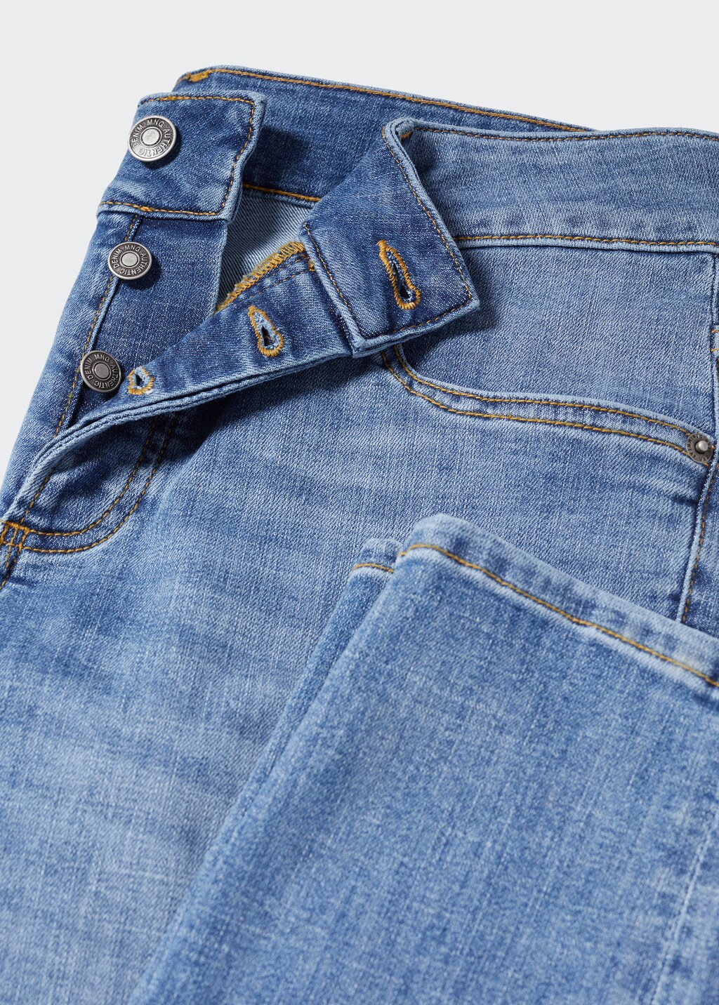 Slim-fit jeans with buttons - Details of the article 8