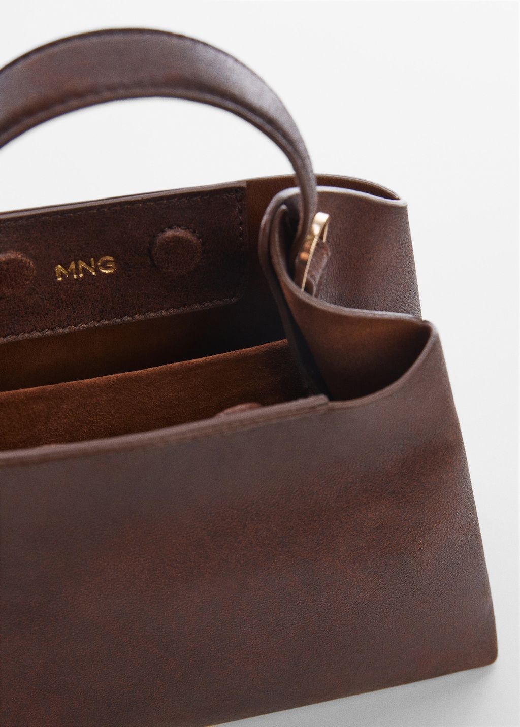 Leather strap bag - Details of the article 3