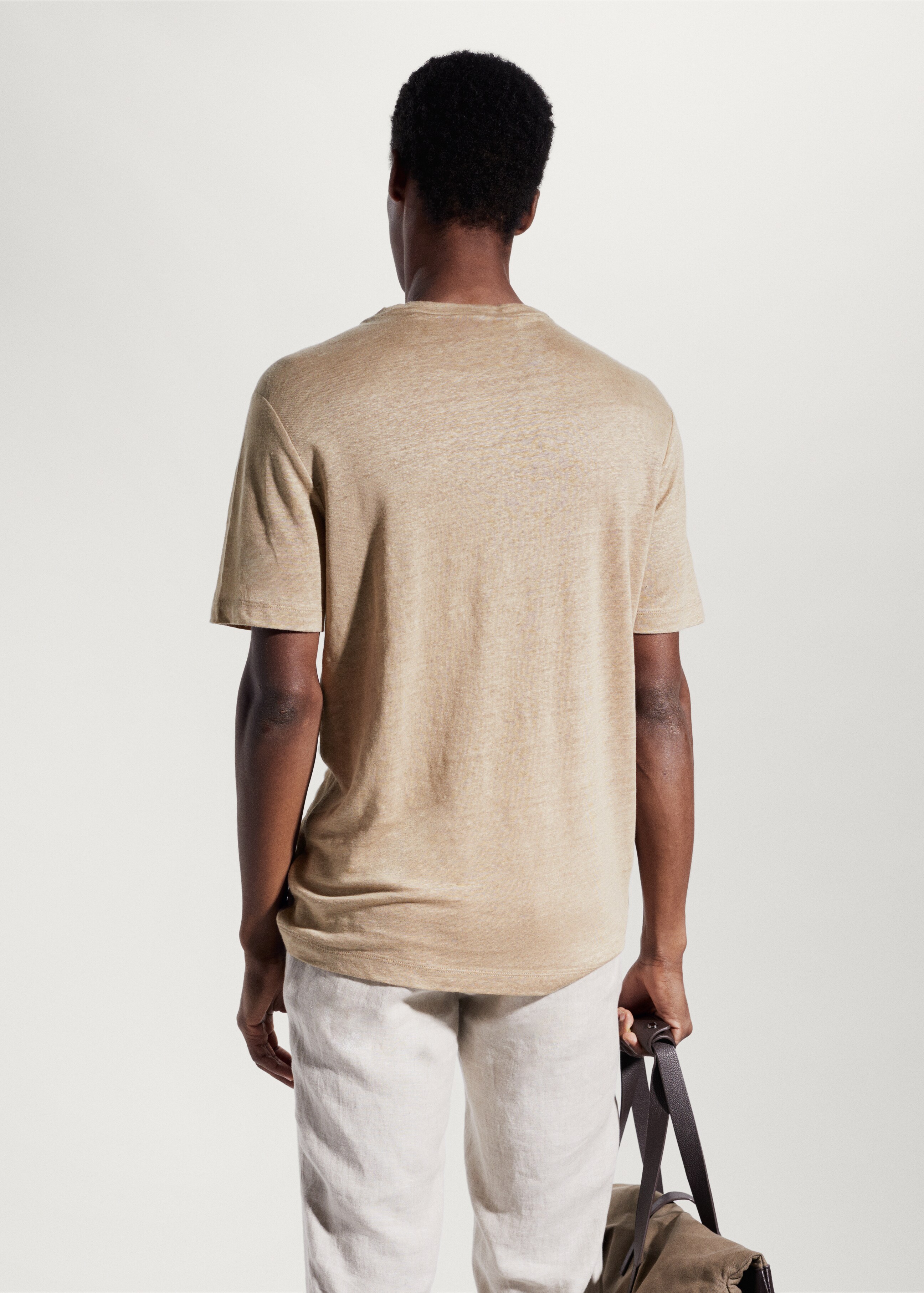 Slim Fit-T-Shirt aus 100 % Leinen - Rückseite des Artikels