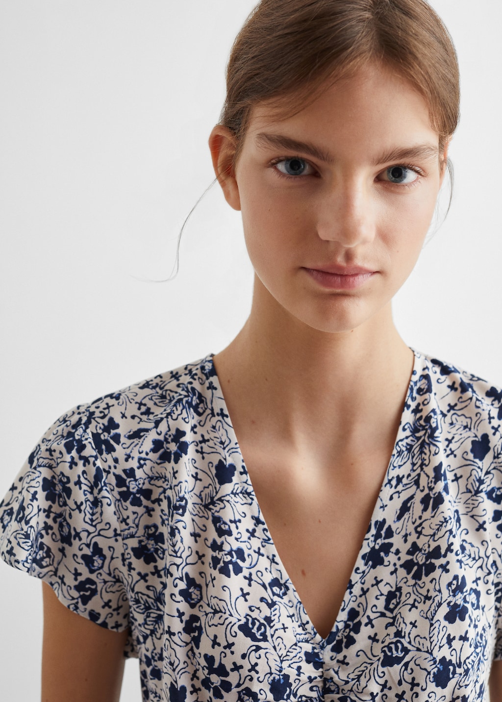 Short-sleeve floral-print dress - Details of the article 1