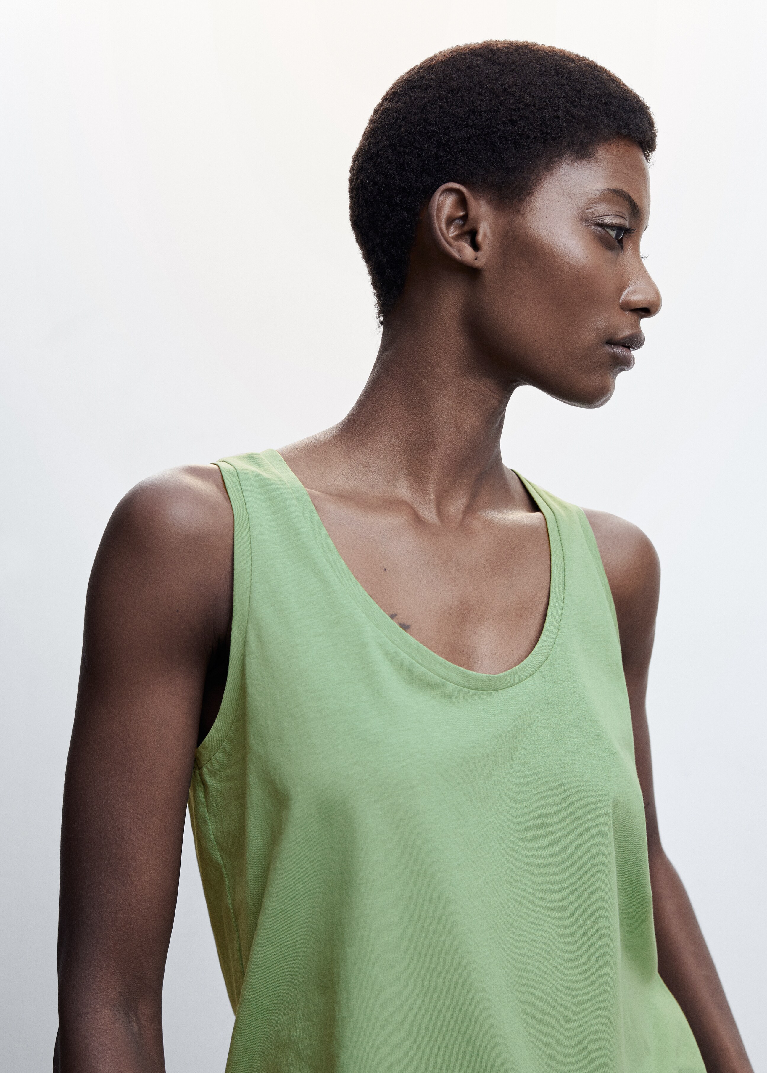 Cotton tank top - Details of the article 1