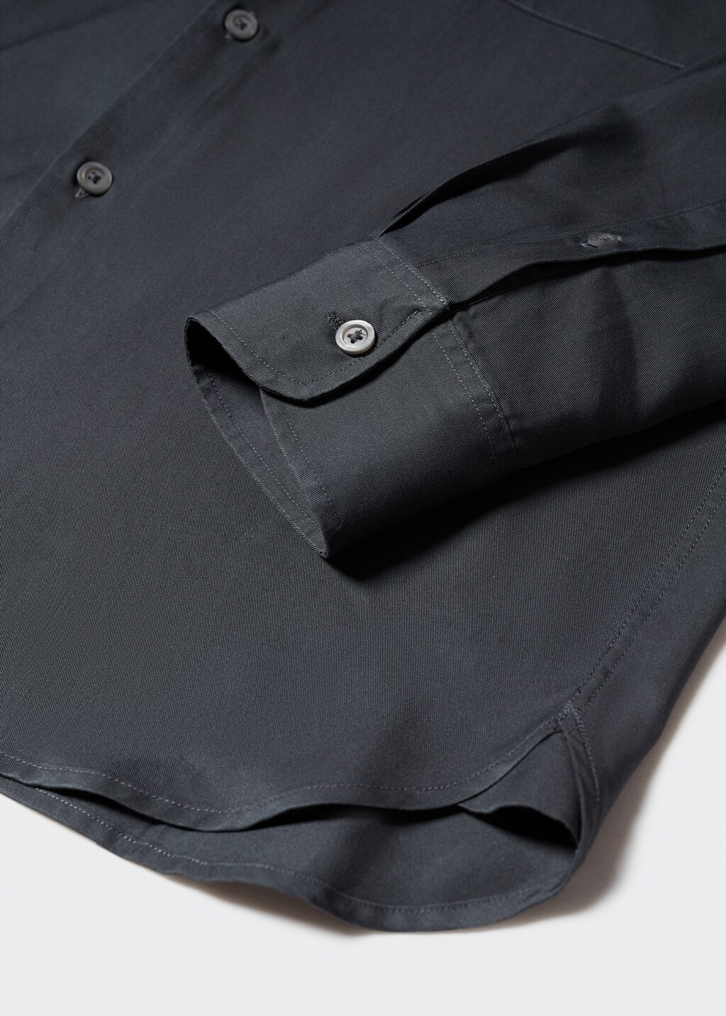 Pocket flowy shirt - Details of the article 8