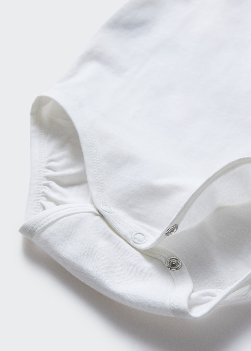 Cotton body - Details of the article 8