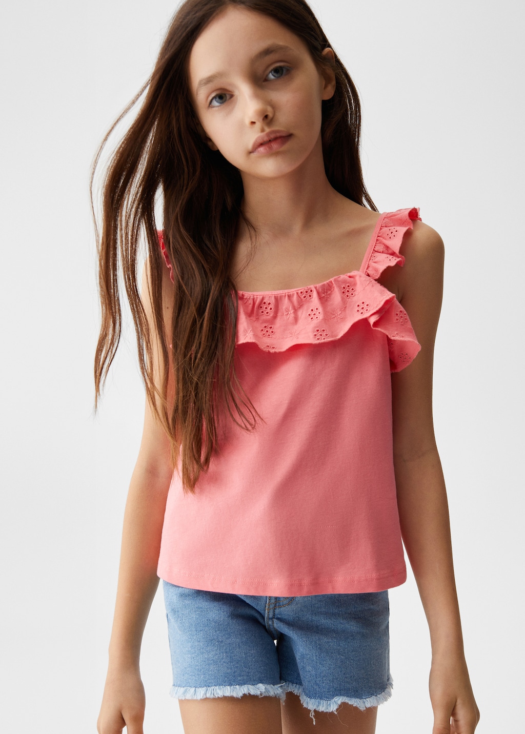 Ruffled strap t-shirt 