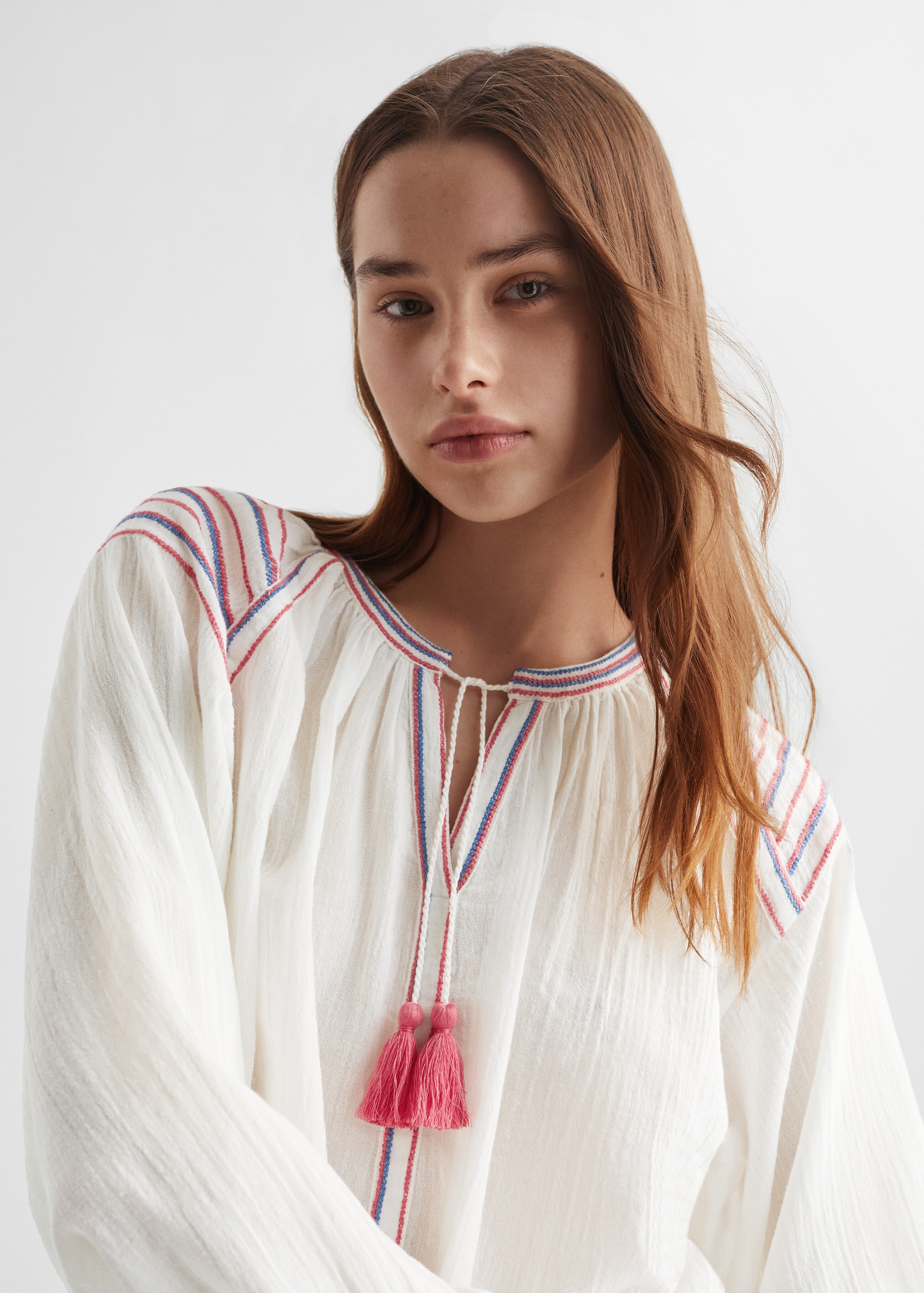 Flowy blouse - Details of the article 1