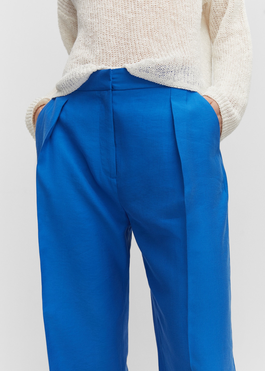 Pleated straight-fit trousers - Details of the article 6